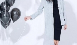 黑色背心裙如何搭配