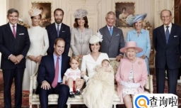 拍摄全家福怎样搭配衣服好看？