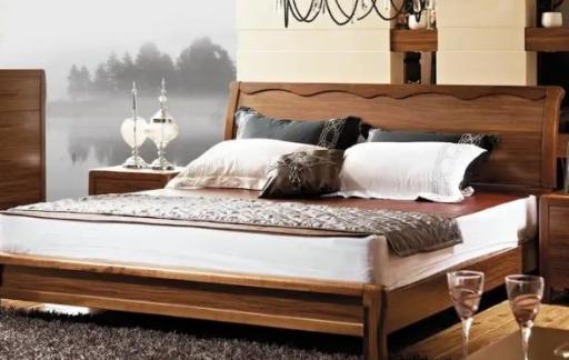 实木家具和板木结合家具哪个更好