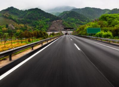 中秋节高速公路免过路费吗