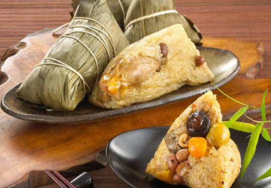 粽子粘叶子的原因