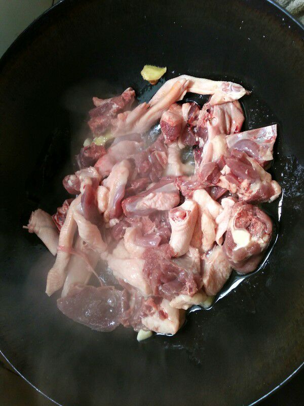 啤酒鸭加白萝卜的做法