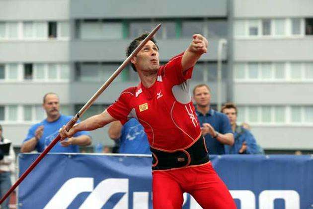 男子标枪世界纪录