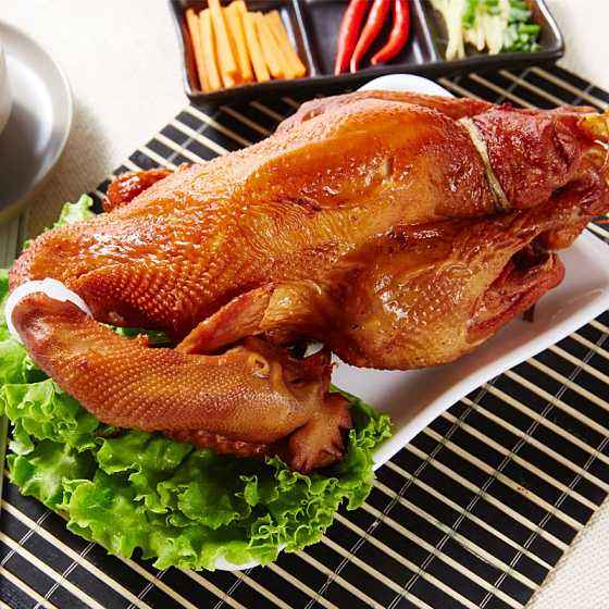 熏鸡前为什么要抹香油