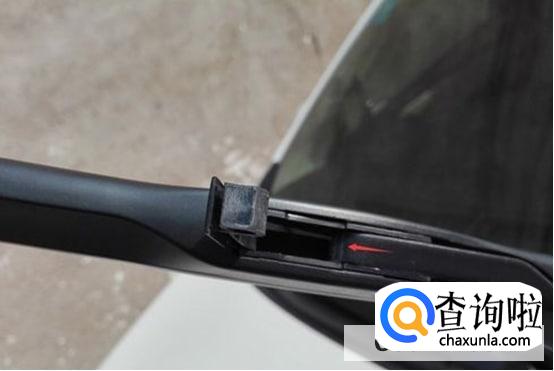 雨刮胶条更换方法