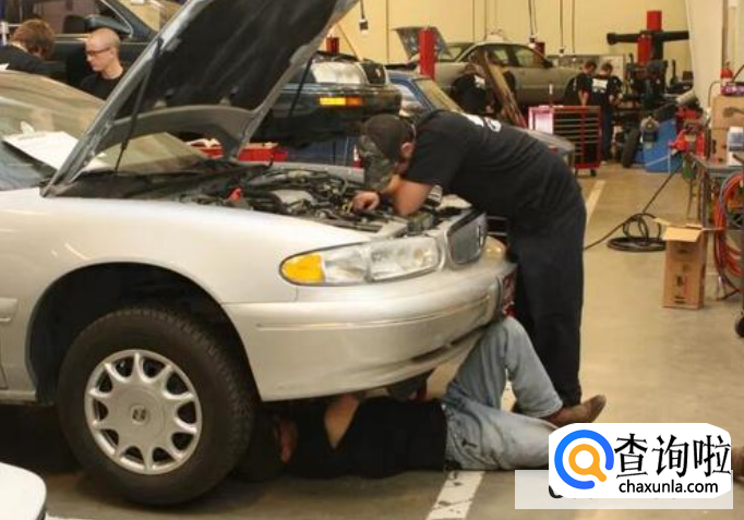 才买得一个月的新车被水淹了怎么办