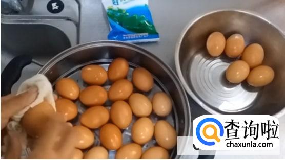 正宗咸鸡蛋的腌制方法