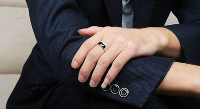 男生左手右手是什么梗