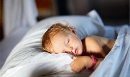 宝宝夜里喝奶粉好不好