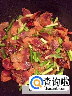 青蒜炒腊肉