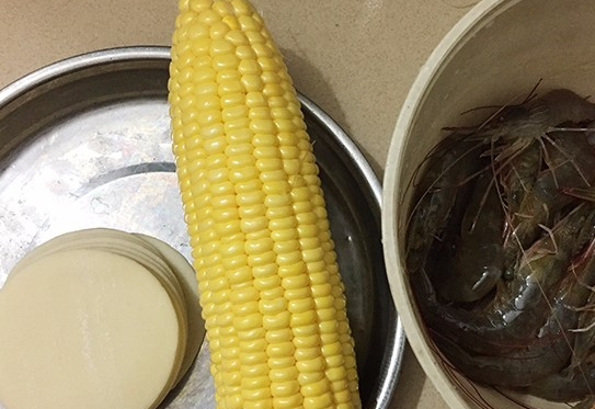 虾和什么包饺子