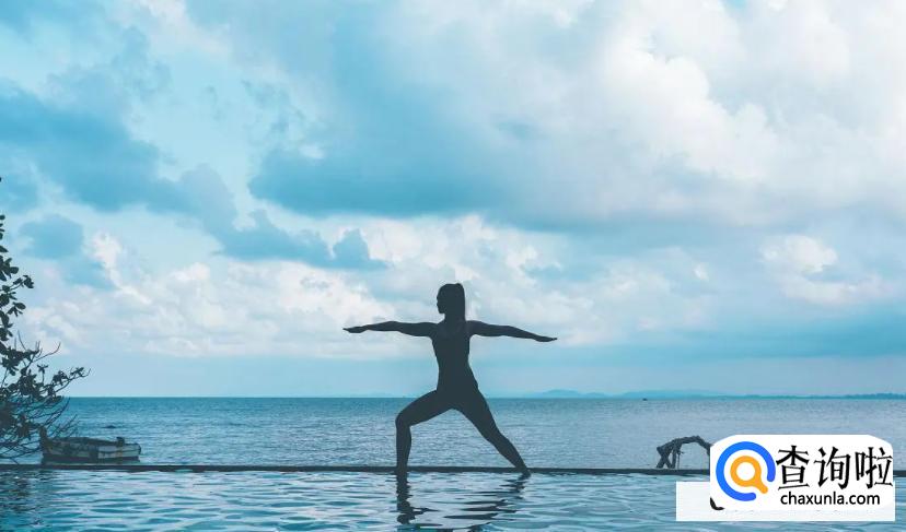 女人游泳和瑜伽哪个好