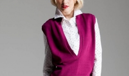 针织毛线马甲坎肩如何搭配好看