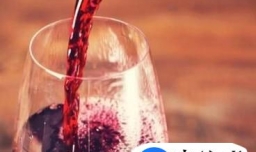葡萄酒没有醒酒器怎么醒酒