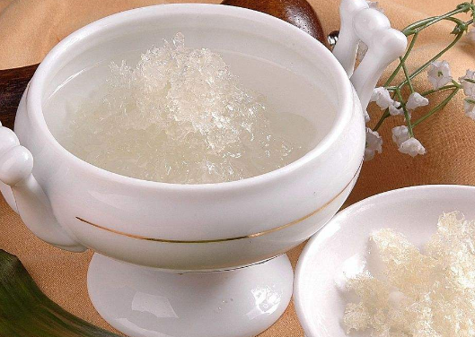 燕窝炖好后怎么保存