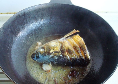 鱼头豆腐的做法