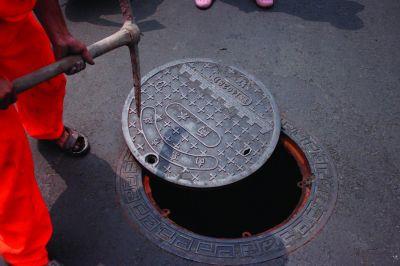 井盖为什么是圆的