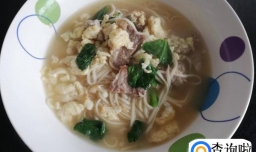 瘦肉鸡蛋汤面的做法