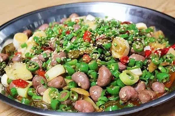 四川自贡泡椒兔的做法