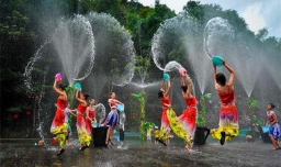 泼水节是哪个民族的节日