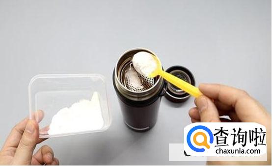 怎么清洗水杯里的茶渍