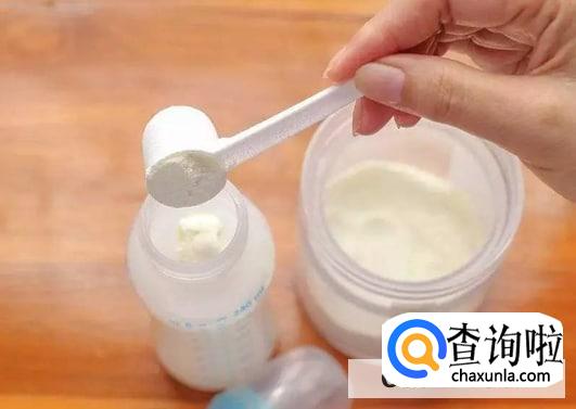 给宝宝冲奶粉泡泡很多怎么回事