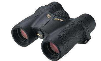 望远镜是谁发明的