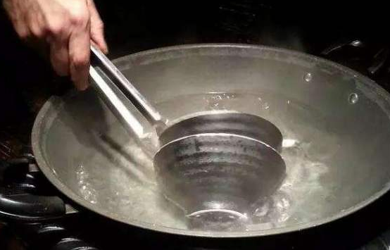 开水煮碗几分钟会消毒