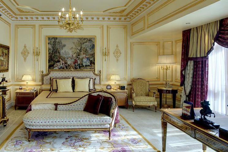 欧式实木家具该如何保养？