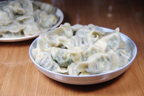 过生日吃饺子的寓意