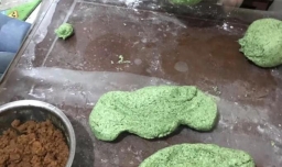 如何制作艾叶米果