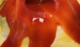 如何做蛋包饭好吃？