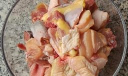 如何用电饭锅做香菇芦笋炖鸡