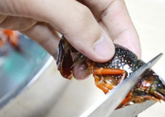 龙虾怎么洗