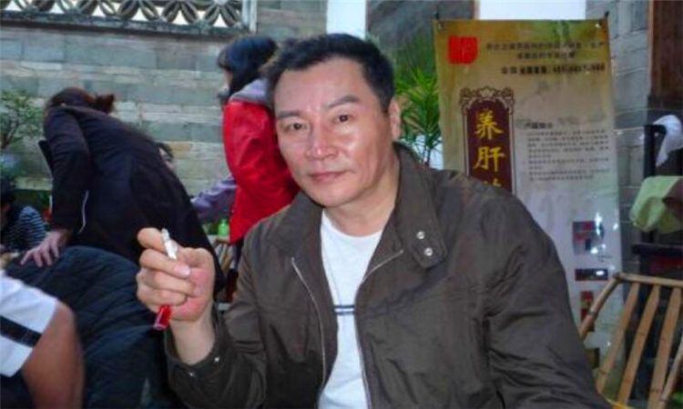 男人四十不惑什么意思