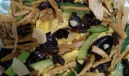 如何制作美味的鸡蛋木须肉
