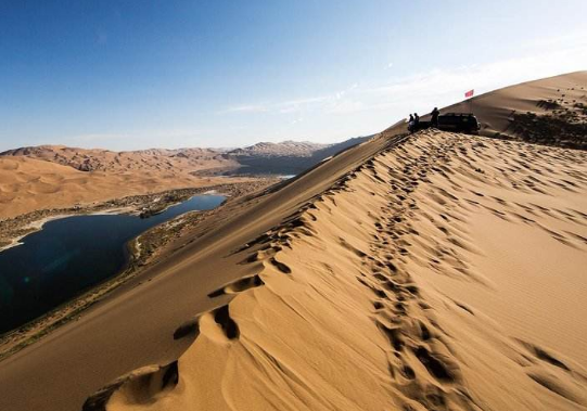 阿拉善属于哪个省份