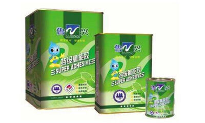 万能胶水能粘什么