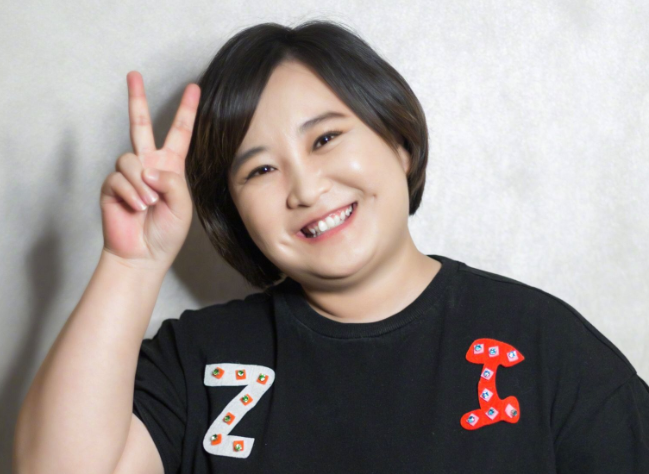 贾玲为什么这么火?