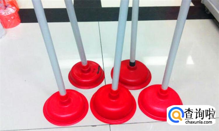 皮揣子吸不住马桶口怎么办