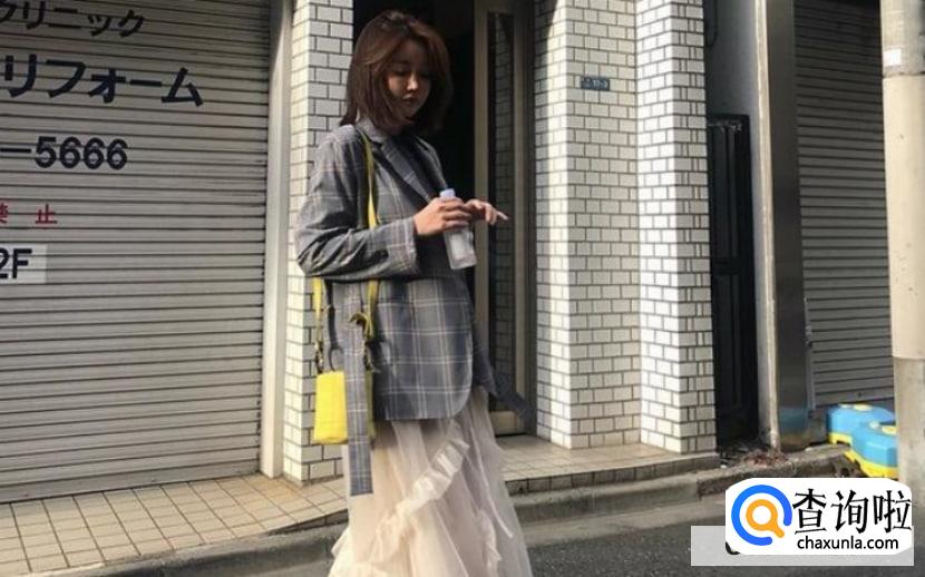 千鸟格西装外套怎么搭配