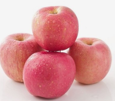 有哪些方法可以辨别苹果好不好吃?