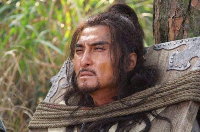 逼上梁山的主人公是谁