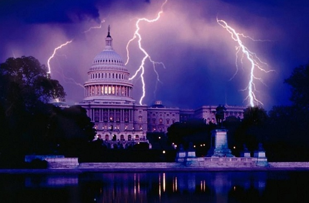 闪电和雷声哪个在前哪个在后