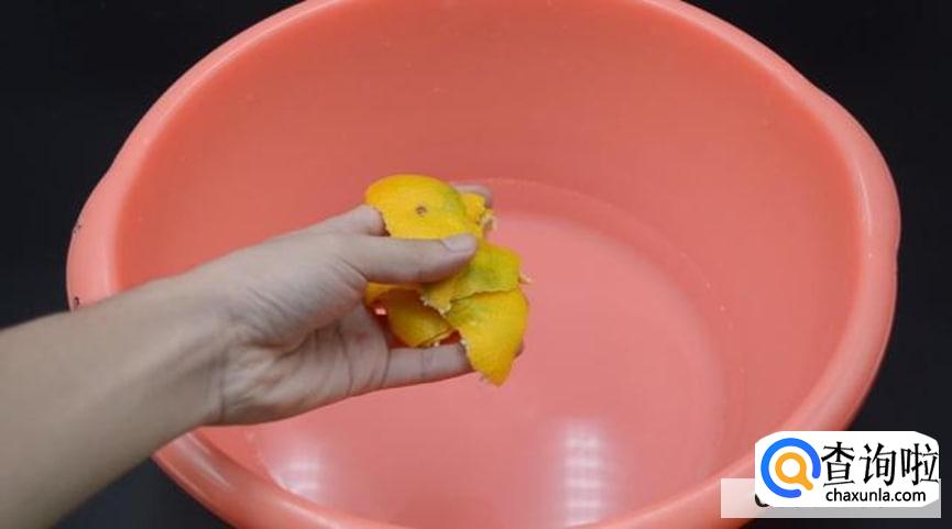 脚后跟干裂脱皮怎么办