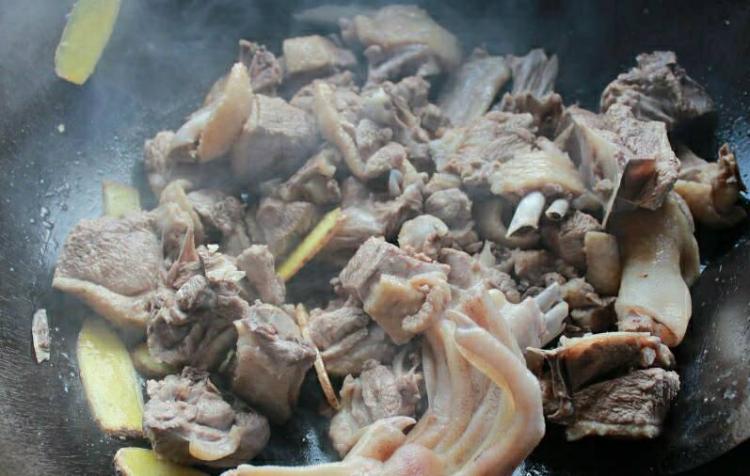 泡菜鸭的做法四川