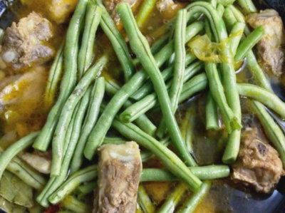 排骨炖豆角做法