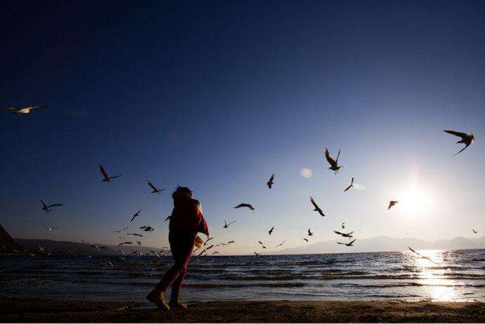 人生观主要是通过哪三个方面体现出来的