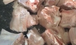 炖排骨的简单做法