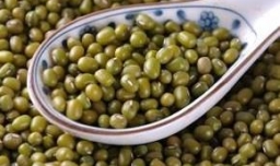 用带皮绿豆做绿豆糕